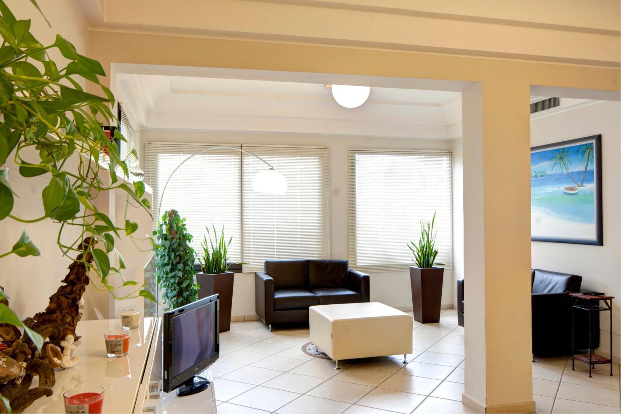 Residence Divina Rimini Bagian luar foto