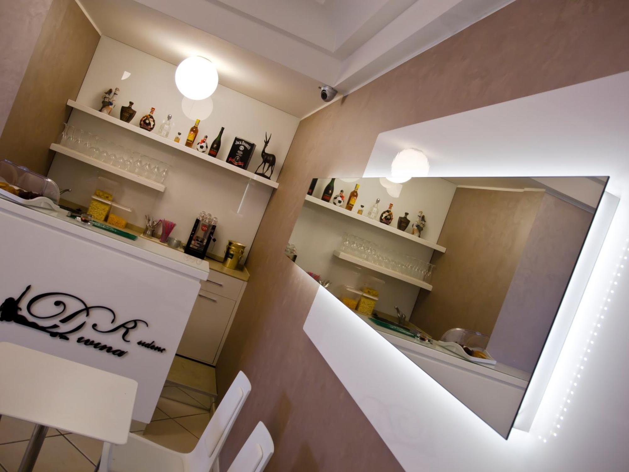 Residence Divina Rimini Bagian luar foto