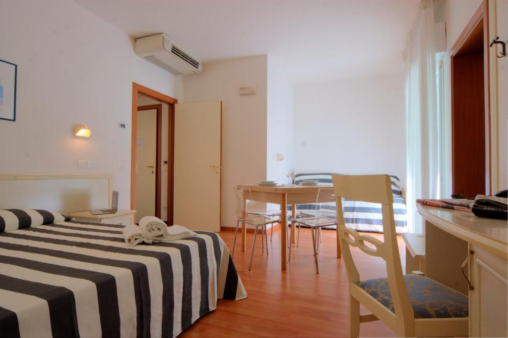 Residence Divina Rimini Ruang foto