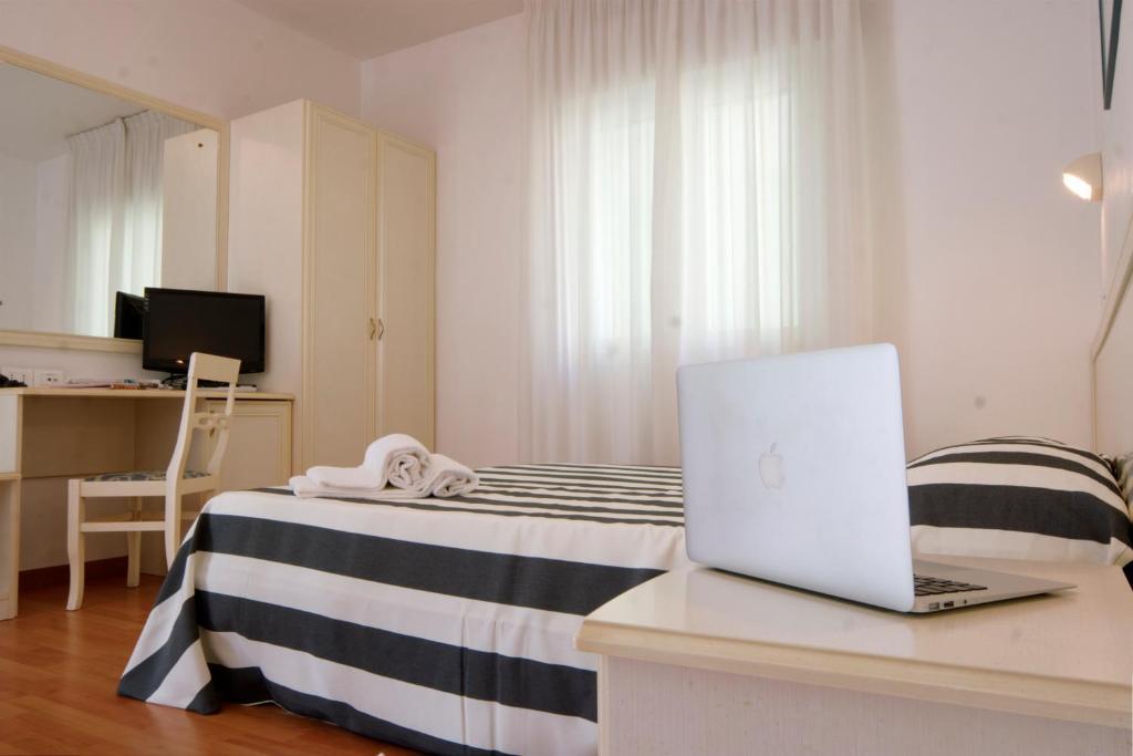 Residence Divina Rimini Ruang foto