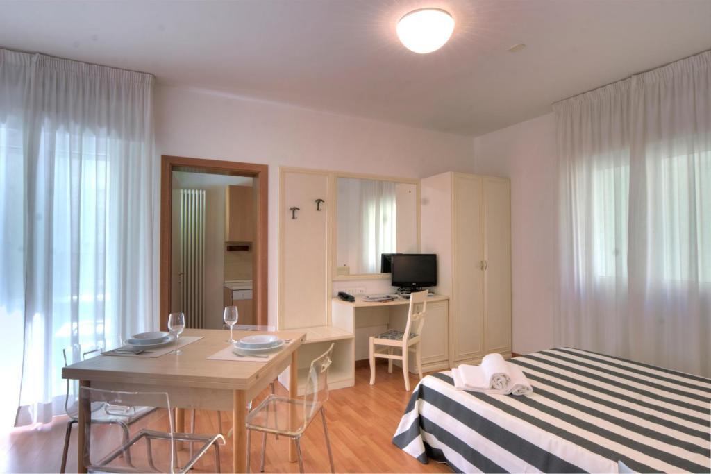 Residence Divina Rimini Ruang foto