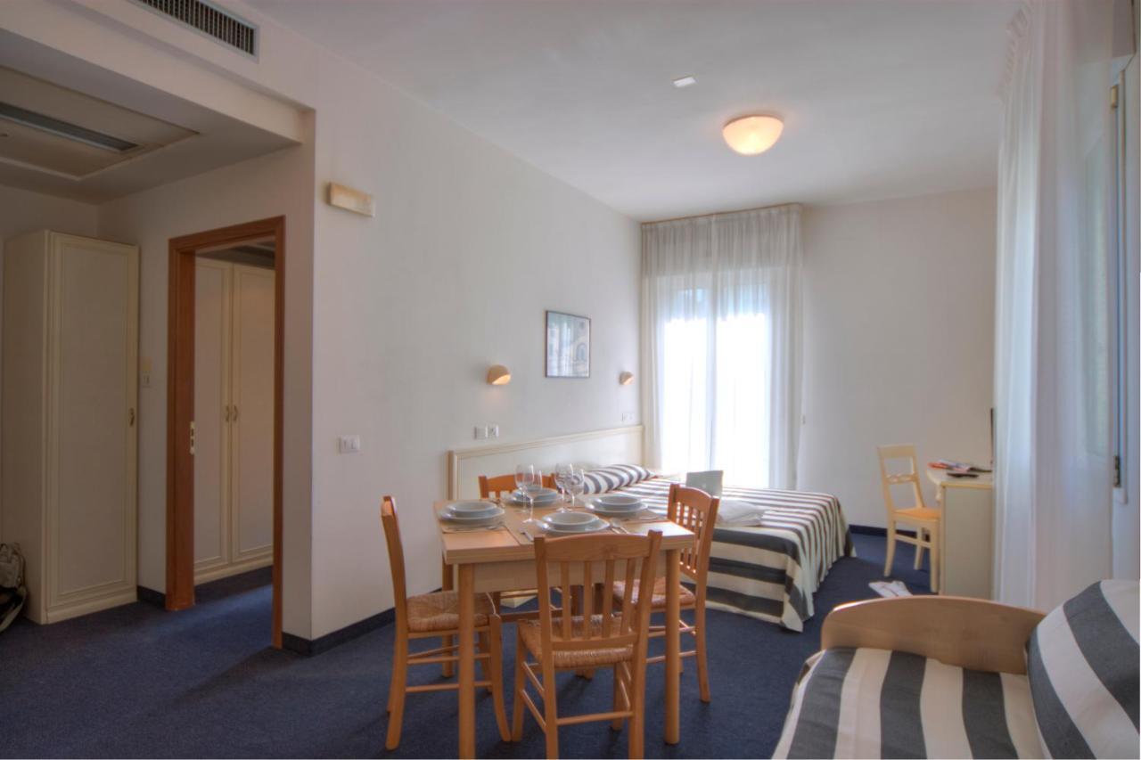 Residence Divina Rimini Ruang foto